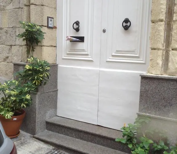 Private Δωμάτια σε οικογενειακή κατοικία *